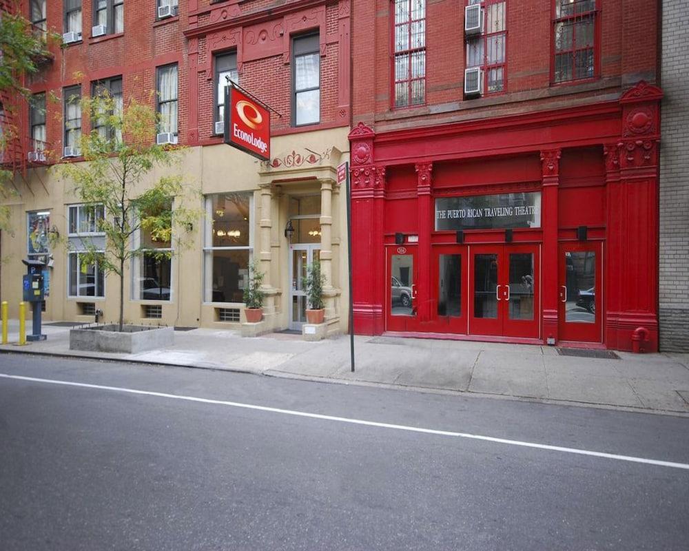 Econo Lodge Times Square New York Dış mekan fotoğraf